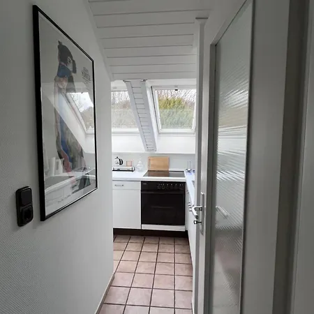 Helles Apartment Mit Balkon In Ruhiger Lage Hamelin Exterior foto