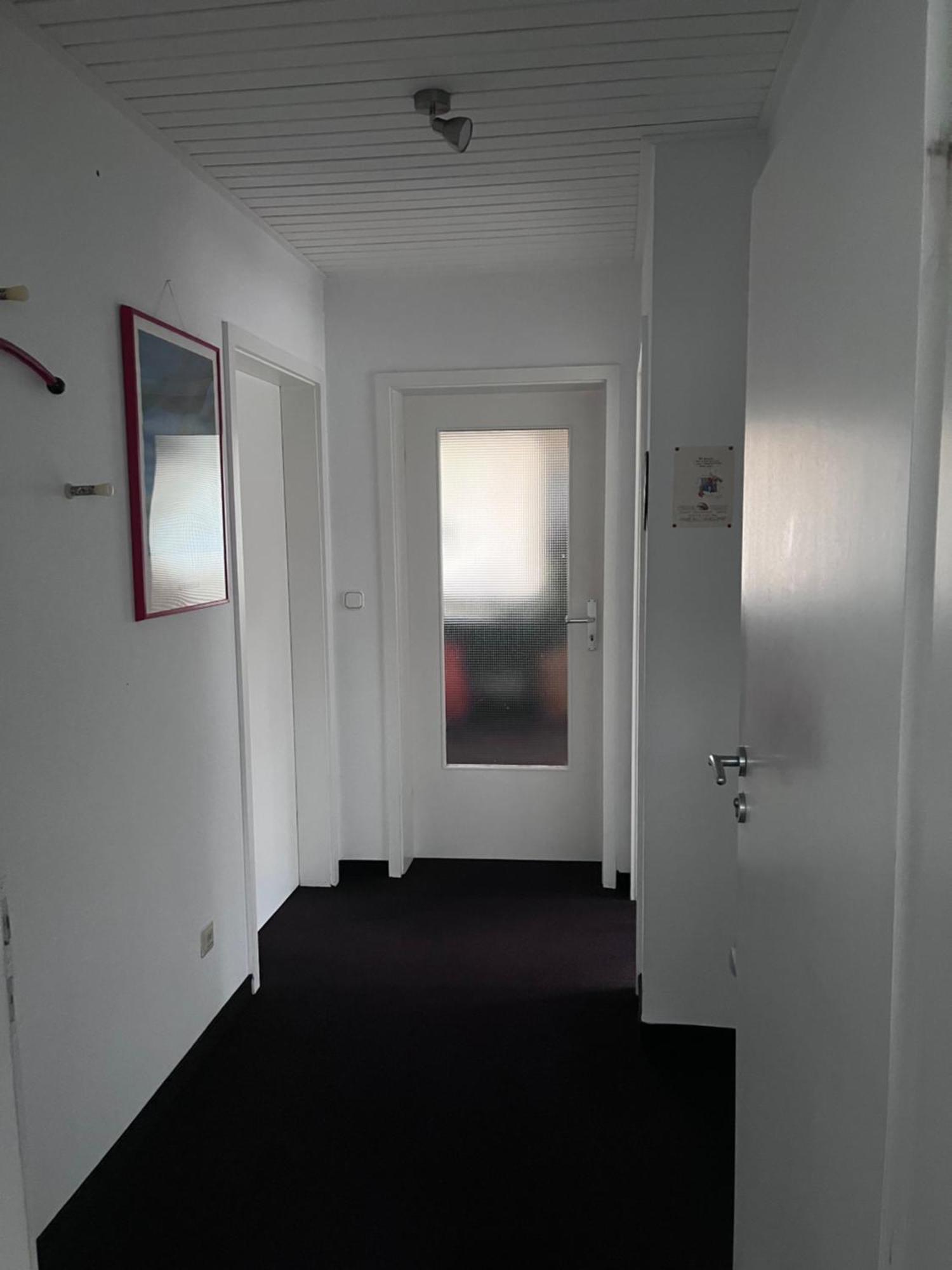 Appartement Helles Mit Balkon In Ruhiger Lage